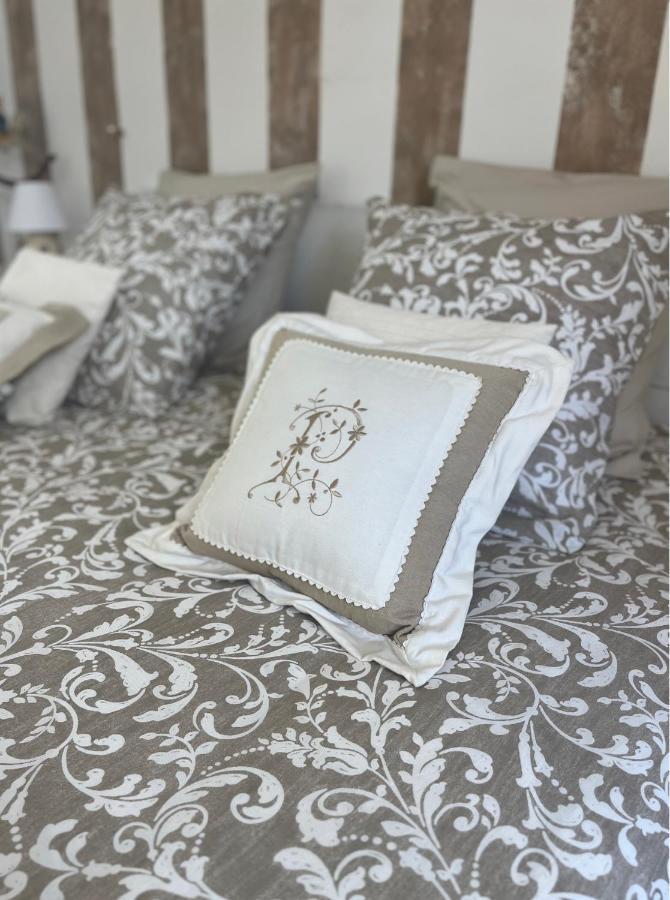 Chambres A La Maison Hermitage Aincourt Zewnętrze zdjęcie