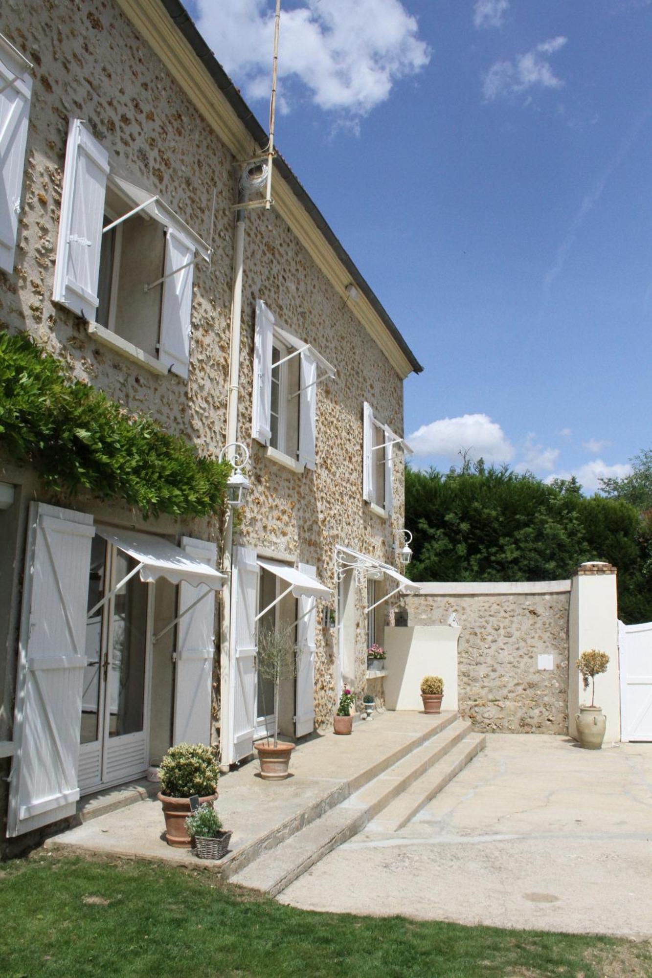 Chambres A La Maison Hermitage Aincourt Zewnętrze zdjęcie